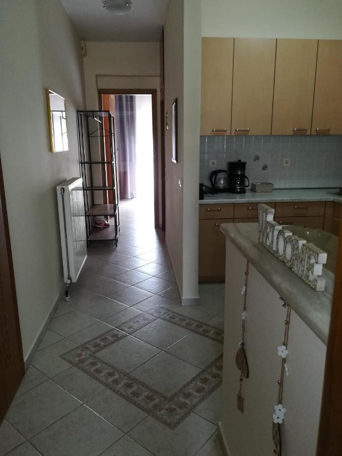 Apartment Ey Zhn Néa Khilí Esterno foto