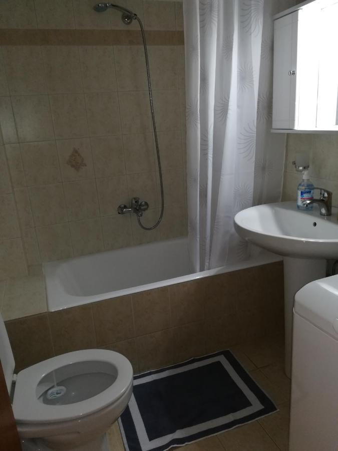 Apartment Ey Zhn Néa Khilí Esterno foto